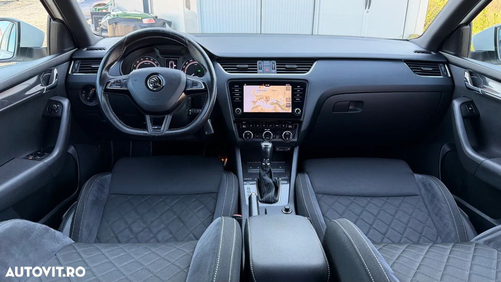 Skoda Octavia 2.0 TDI DSG 4X4 RS - 14