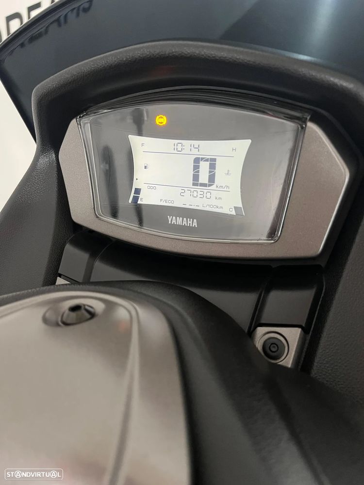 Yamaha NMAX 125 - 12