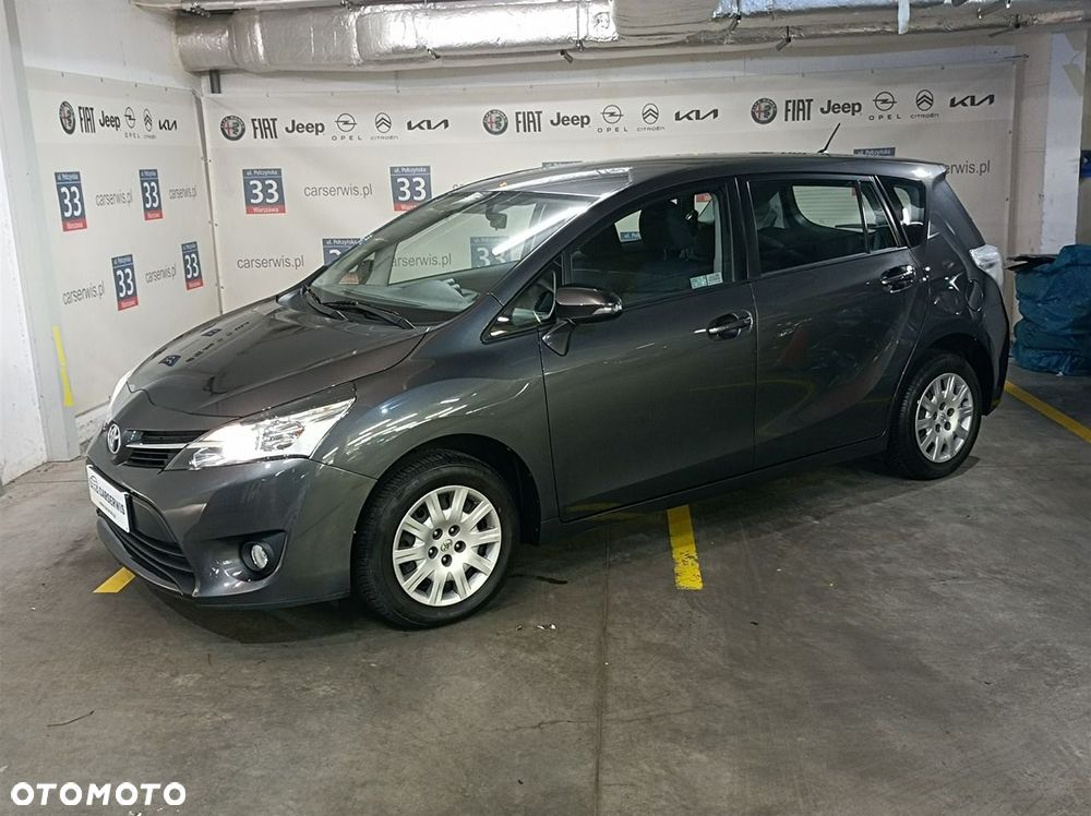 Toyota Verso - 1
