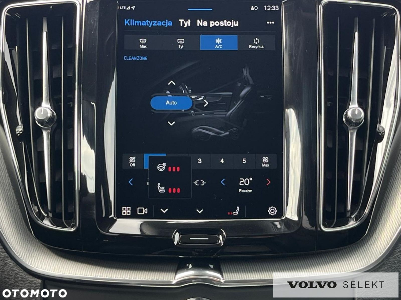 Volvo XC 60 - 26