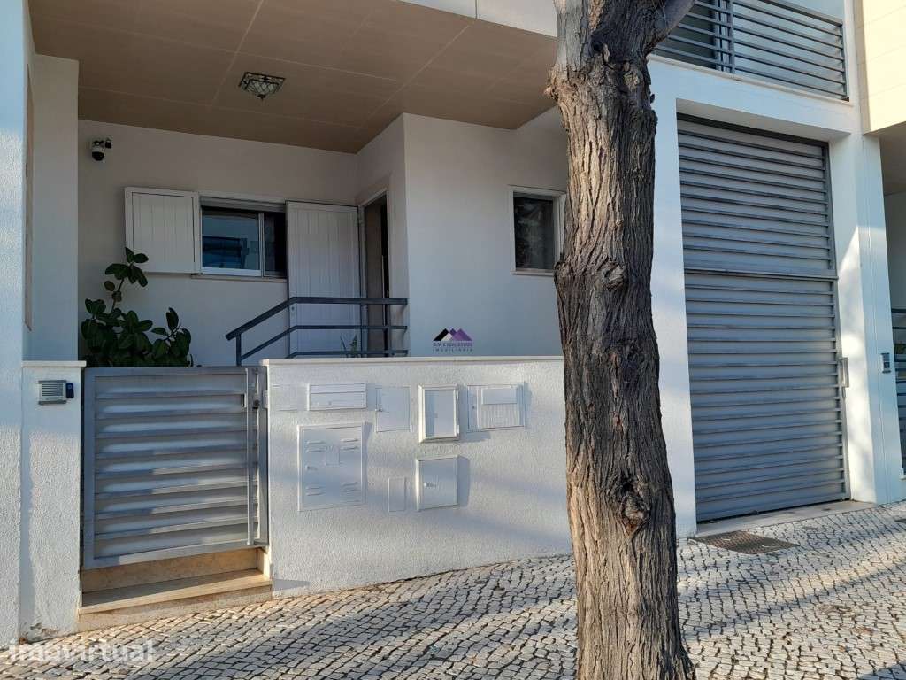 Moradia T4+1 - Grande imagem: 2/60
