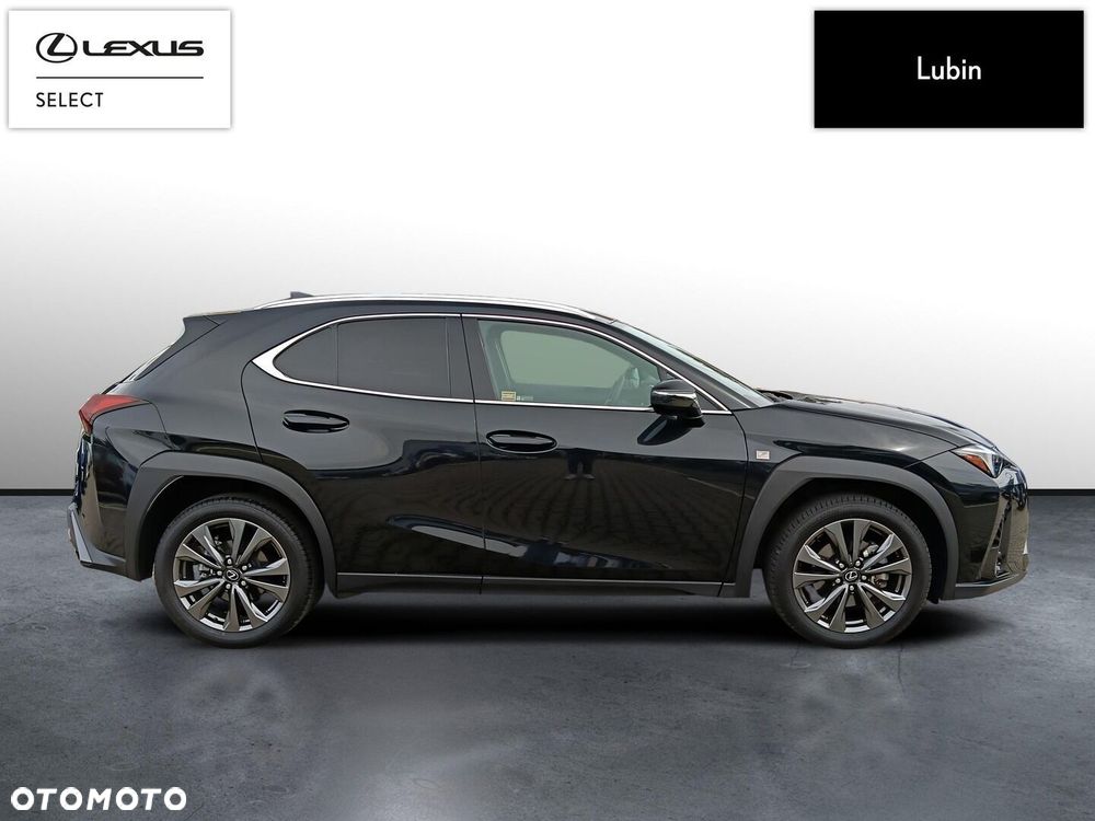 Lexus UX 300h F Sport Design - 7