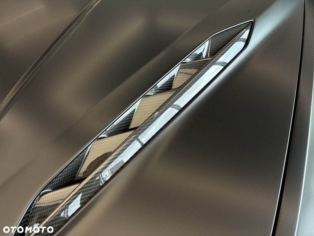 Lamborghini Urus - 20