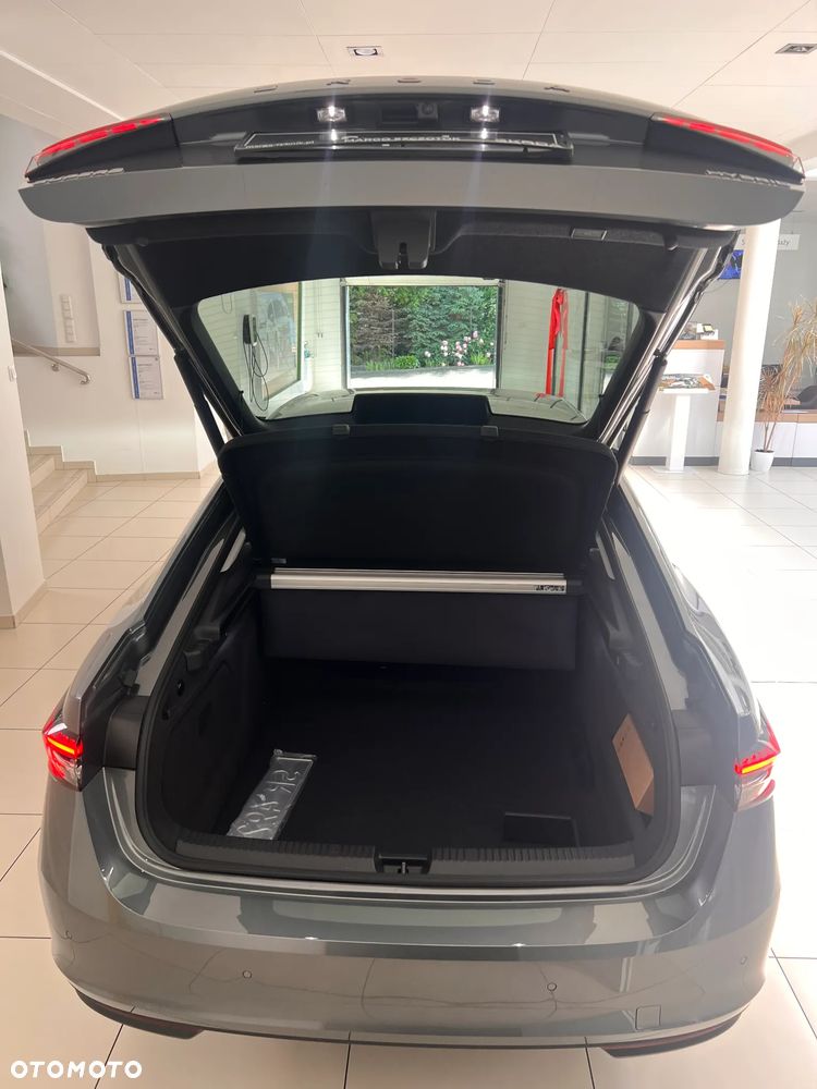 Skoda Superb 1.5 TSI mHEV Drive DSG - 6