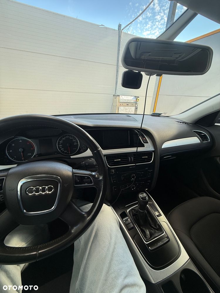 Audi A4 Limousine 2.0 TDI - 17