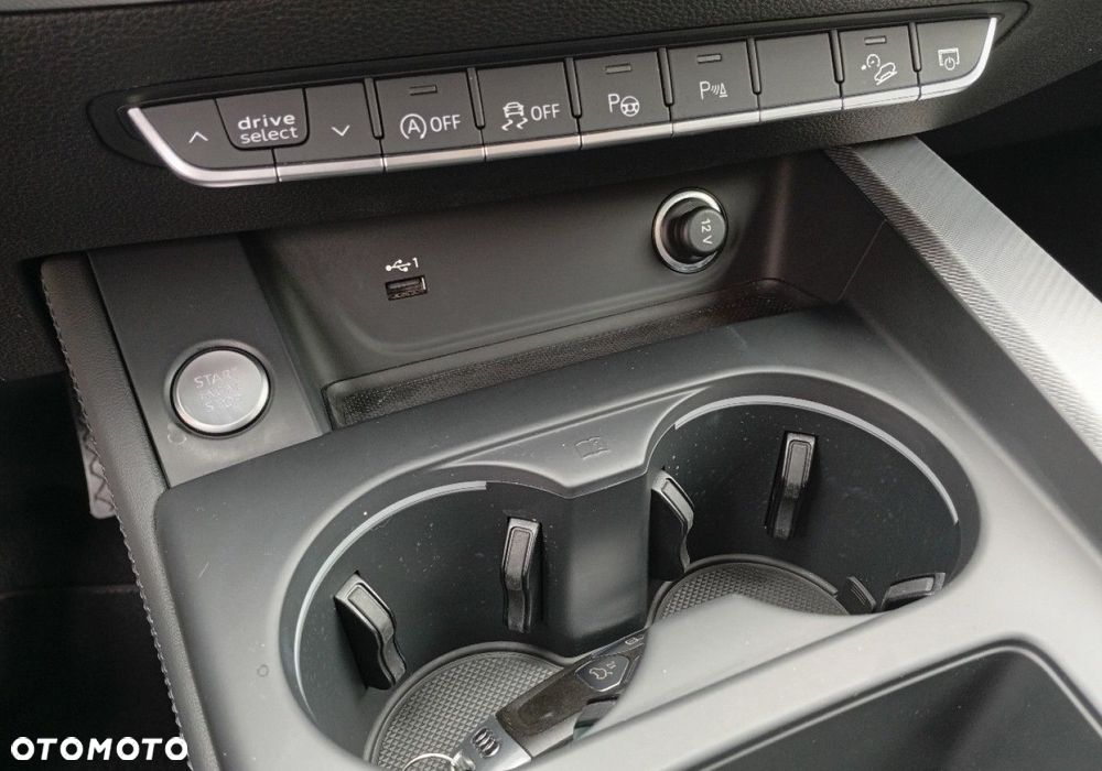 Audi A4 Allroad - 32