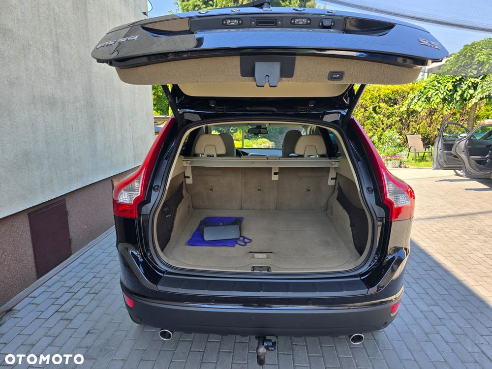 Volvo XC 60 - 6