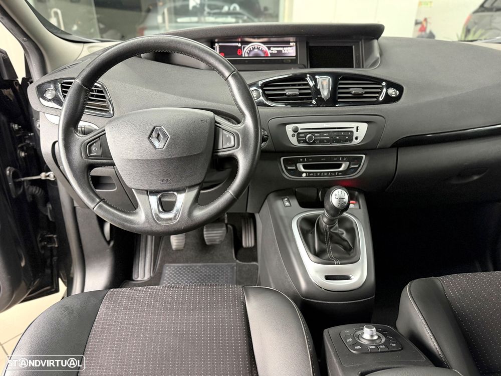 Renault Grand Scénic 1.5 dCi Dynamique S SS - 16