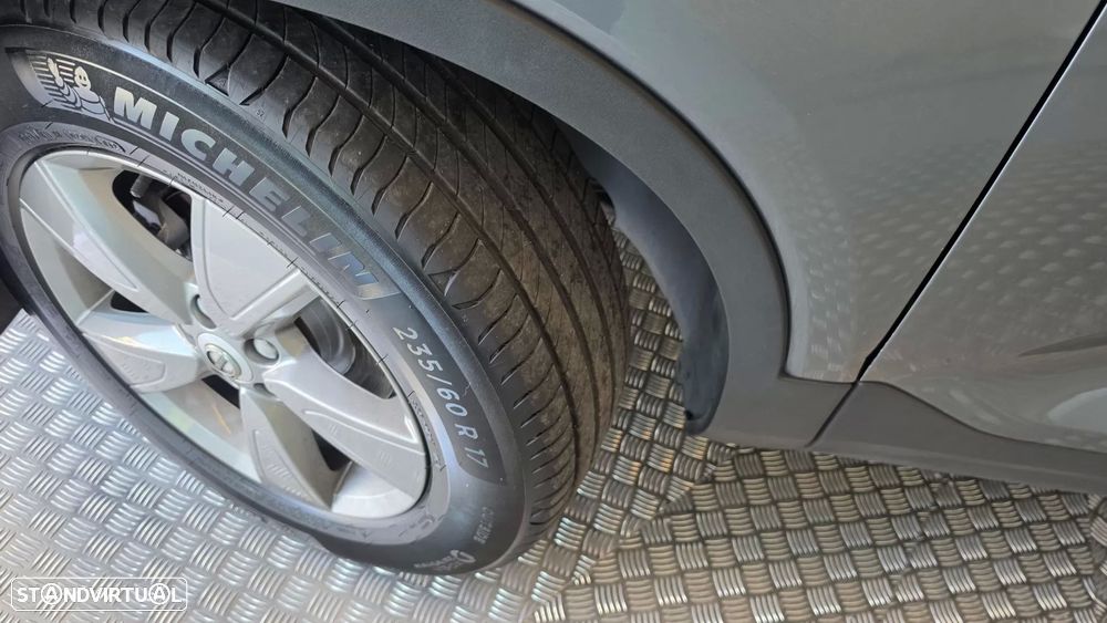 Volvo XC 40 1.5 T3 Inscription Tech Edition - 32