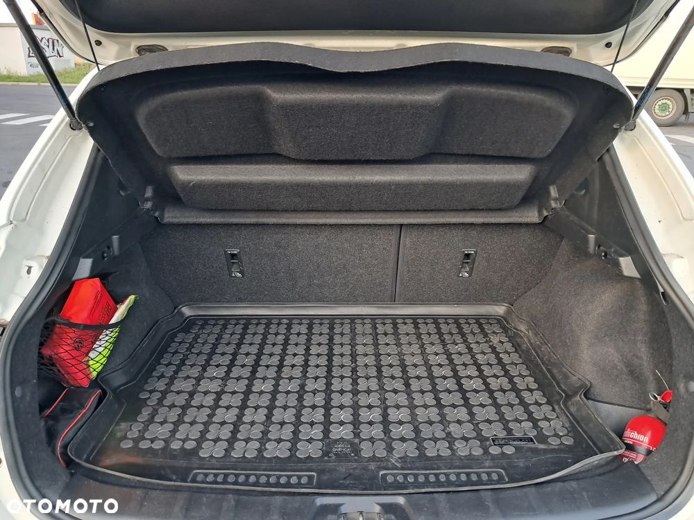 Nissan Qashqai 1.2 DIG-T Tekna - 14