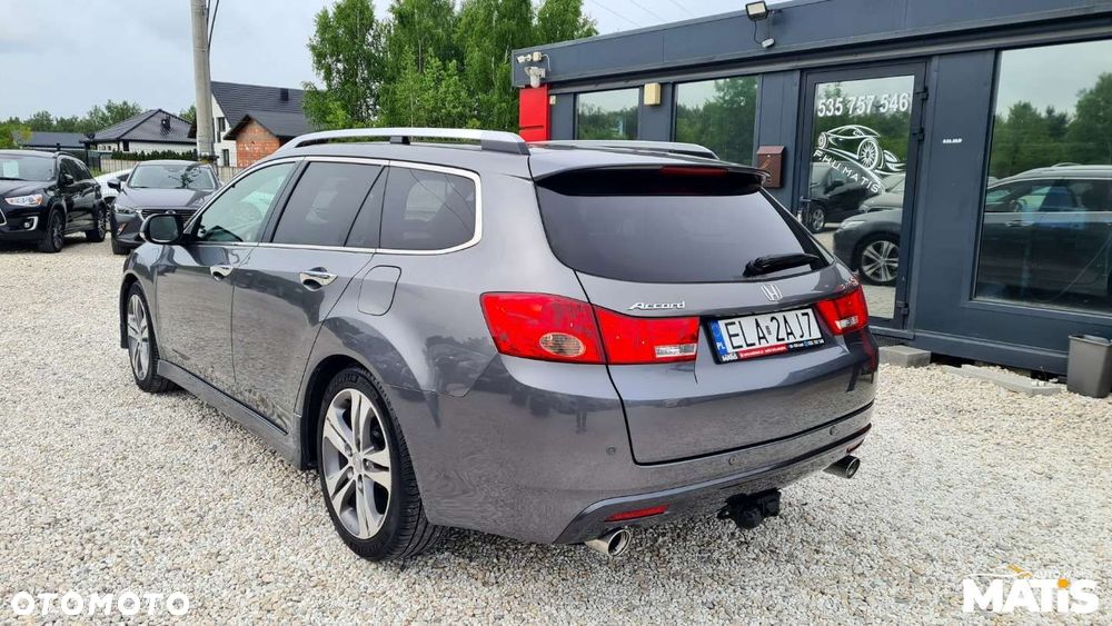 Honda Accord - 2