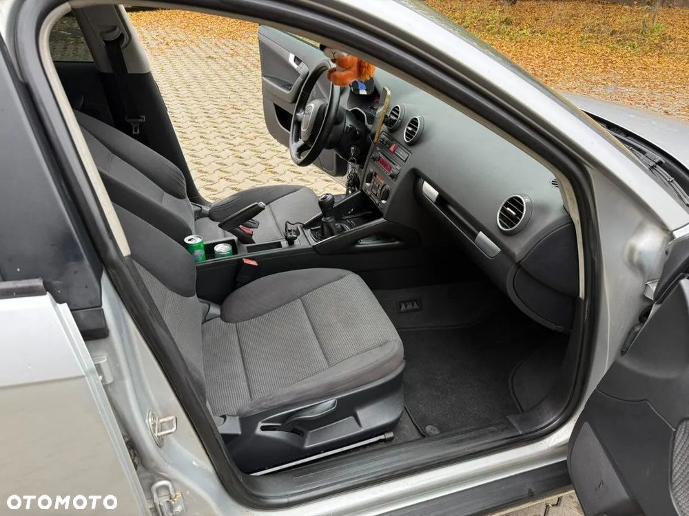 Audi A3 Sportback 1.6 Ambition - 10