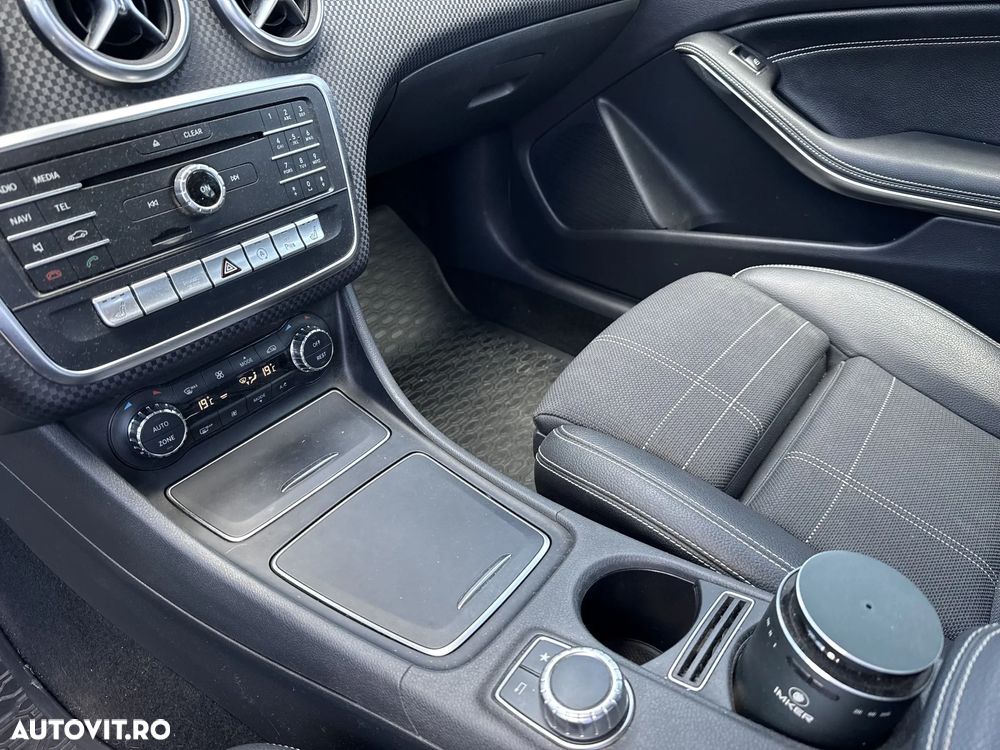 Mercedes-Benz A 180 - 21