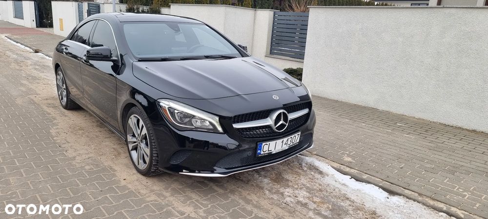 Mercedes-Benz CLA 250 4Matic 7G-DCT UrbanStyle Edition - 15