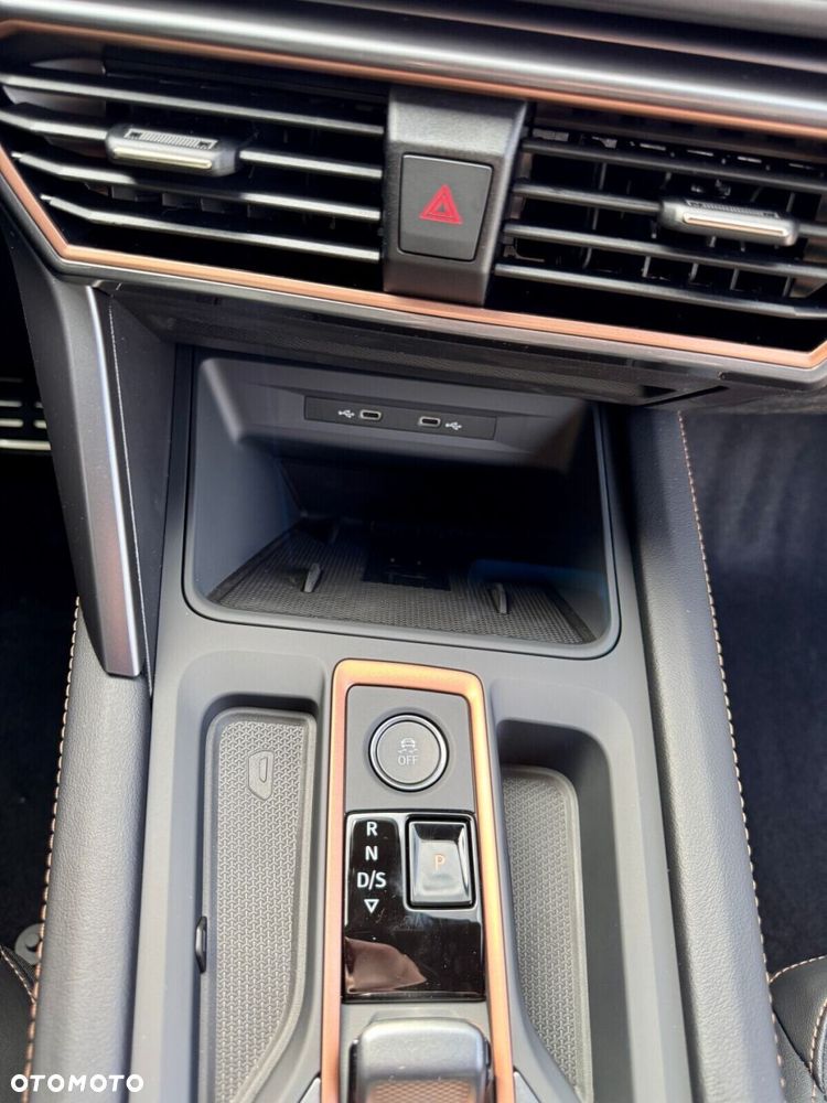 Cupra Formentor - 12