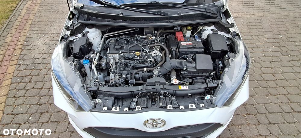Toyota Yaris 1.5 Comfort - 17