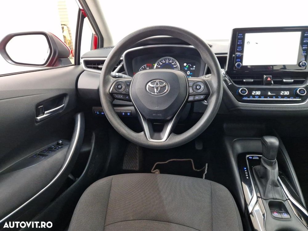 Toyota Corolla Sedan 1.8 HSD Business - 6