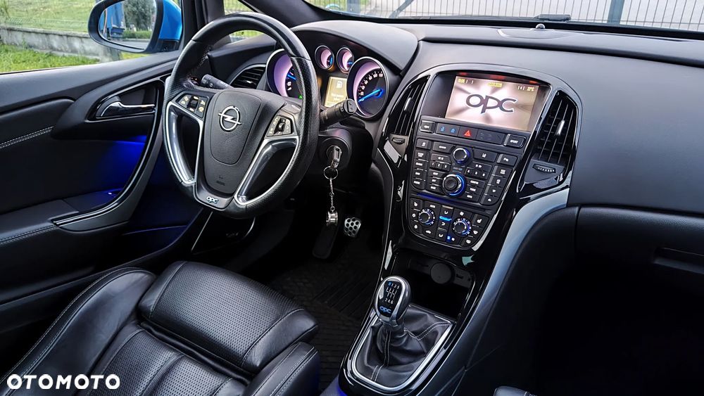 Opel Astra OPC Start/Stop - 29