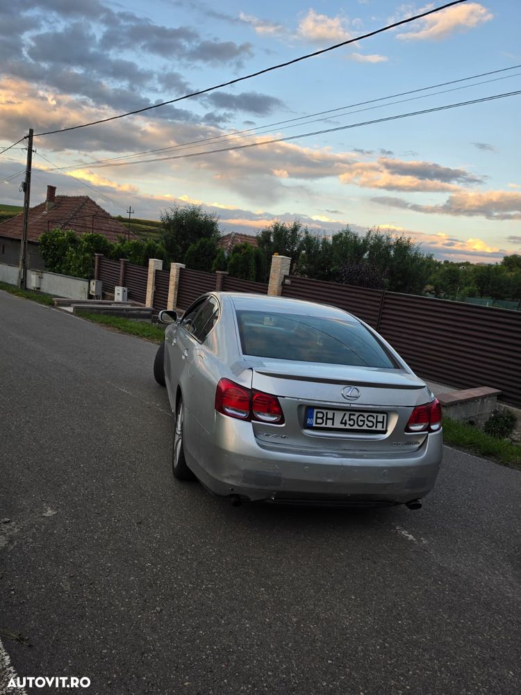 Lexus Seria GS 450h V6 Aut Luxury - 3
