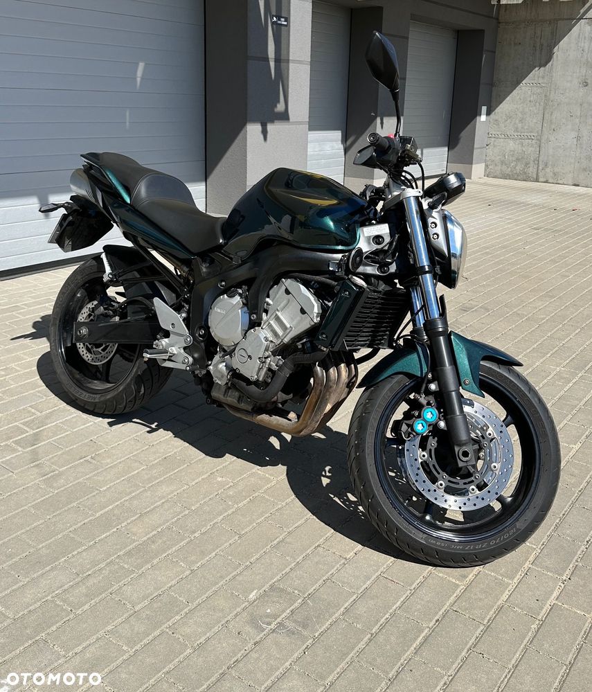 Yamaha FZ6 - 4