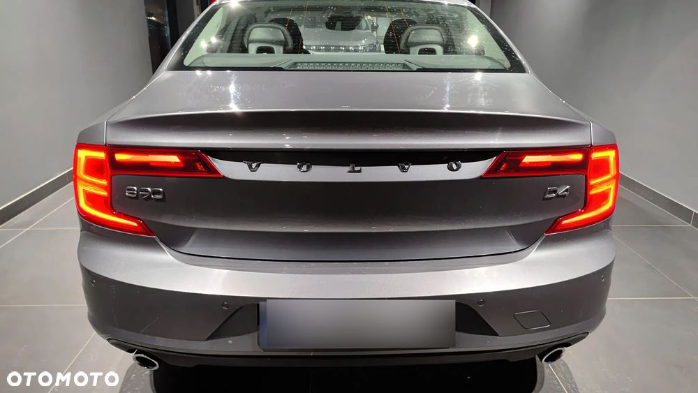 Volvo S90 D4 Momentum - 9