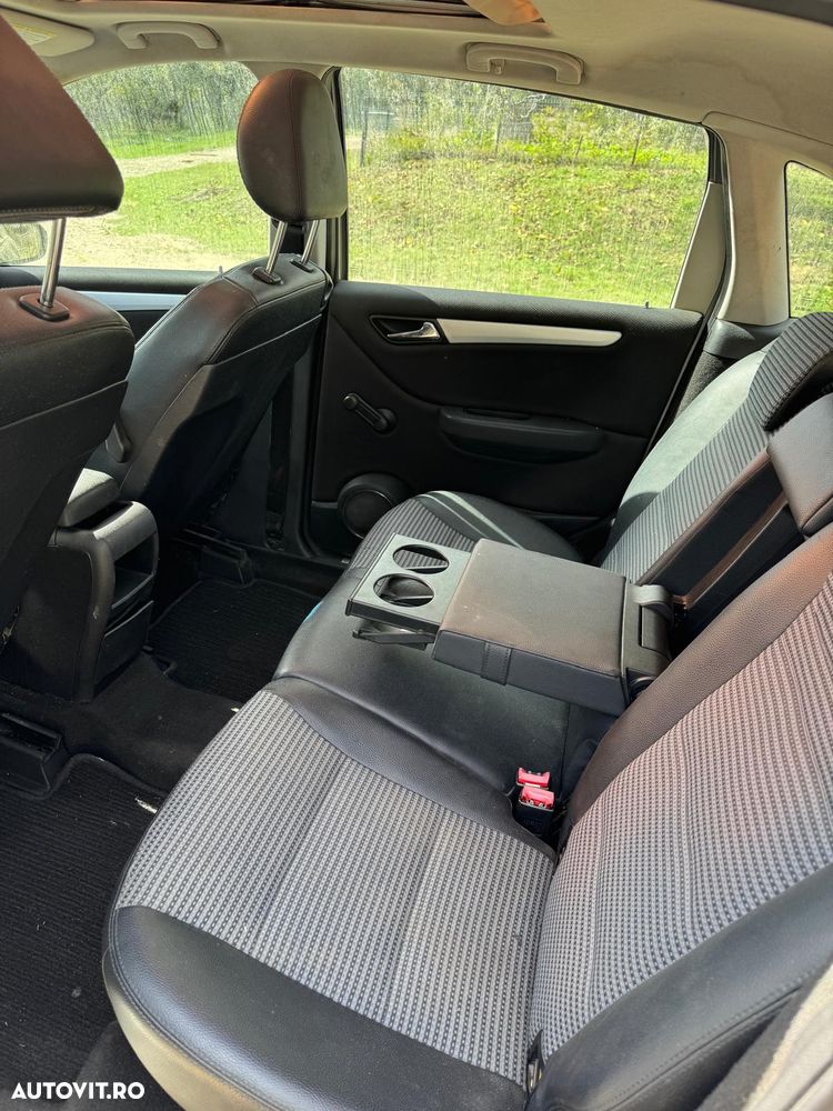 Mercedes-Benz B 200 - 10