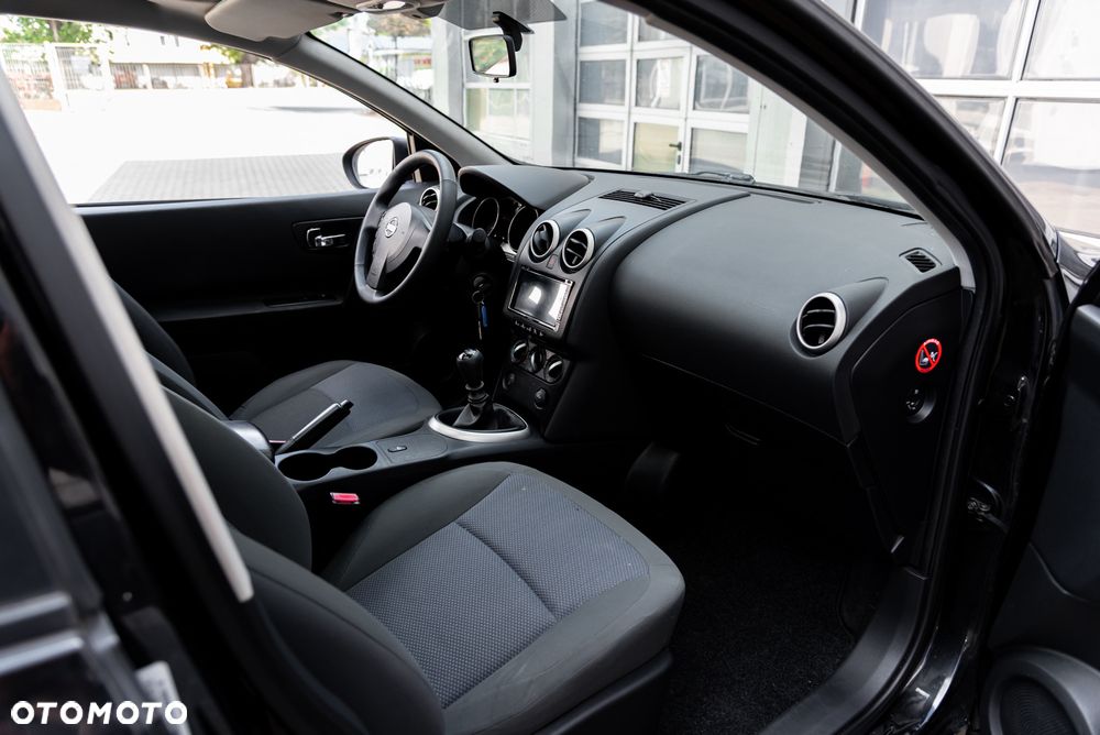 Nissan Qashqai+2 2.0 Acenta - 19