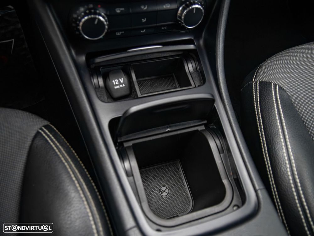 Mercedes-Benz A 180 d Urban Aut. - 28