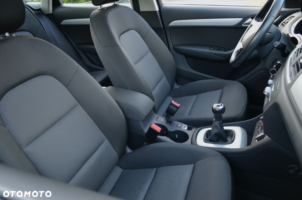 Audi Q3 2.0 TDI Sport - 30