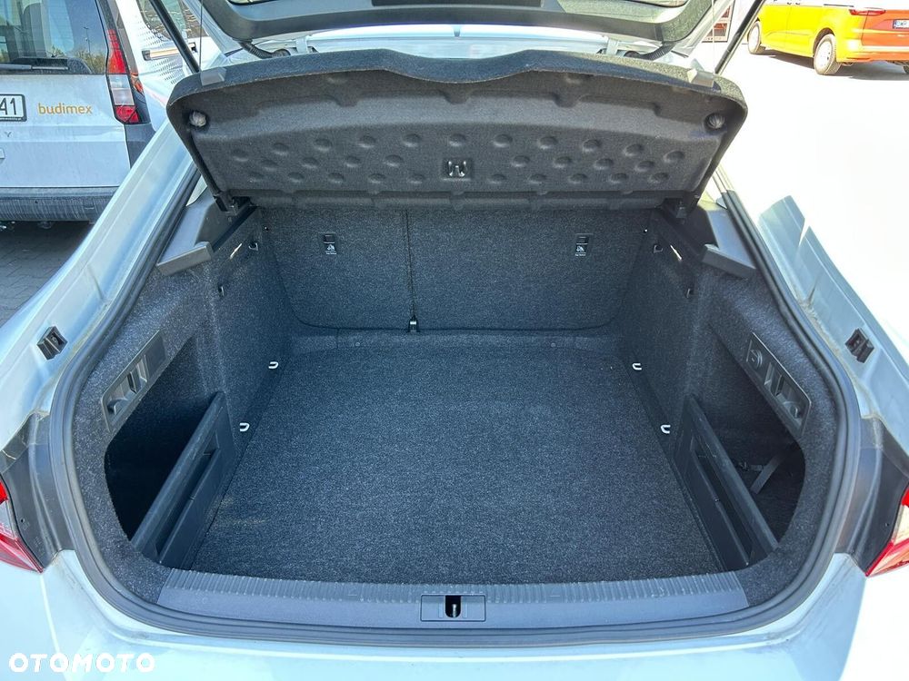Skoda Superb 1.5 TSI Active DSG - 11