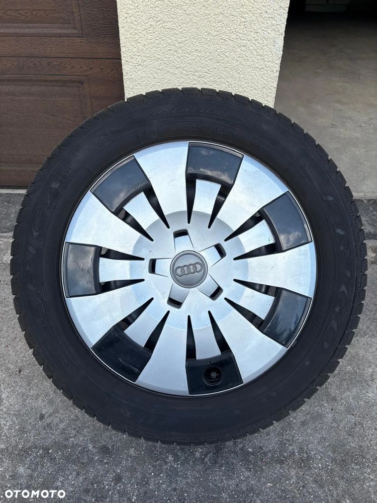AUDI Koła 16 Zimowe Felgi Opony Kołpaki R16 205/55 6,5J ET33 Komplet felgi stalowe i opony zimowe - 1