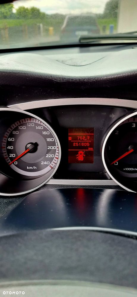 Mitsubishi Outlander 2.0 DID Instyle - 7