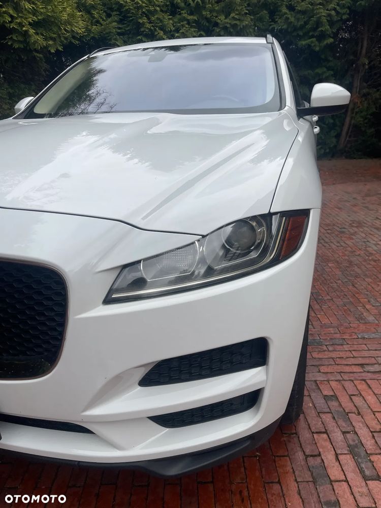 Jaguar F-Pace 30t AWD Portfolio - 5