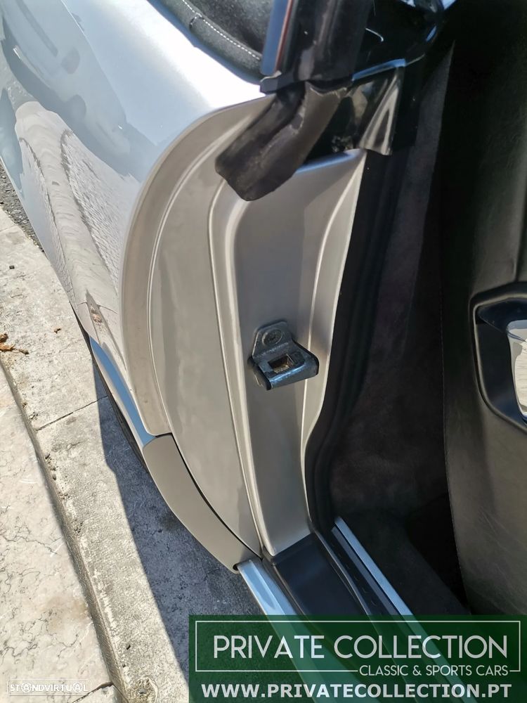 Mercedes-Benz SL 320 Standard - 51