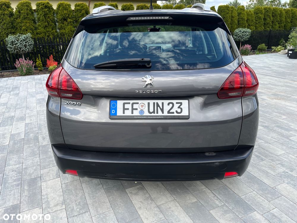 Peugeot 2008 1.2 Pure Tech Active - 5