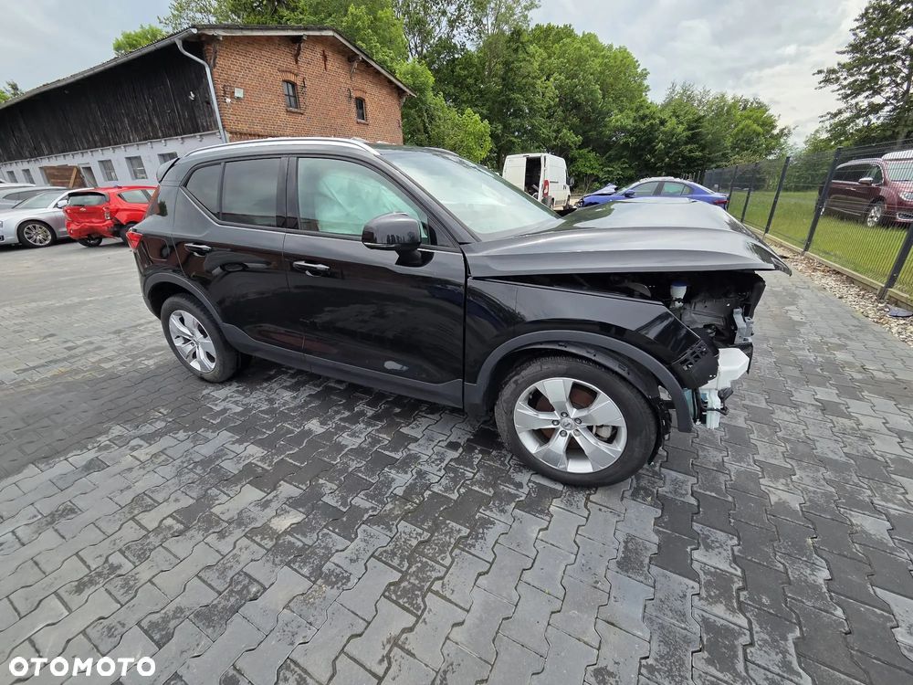 Volvo XC 40 T5 AWD Momentum - 12
