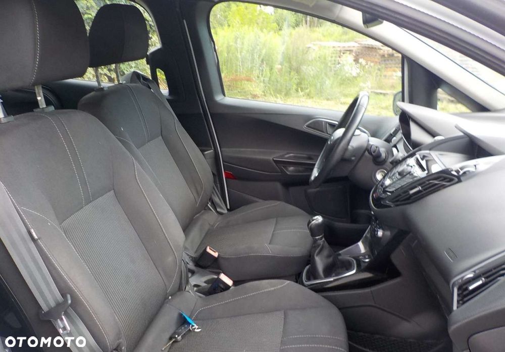 Ford B-MAX - 13