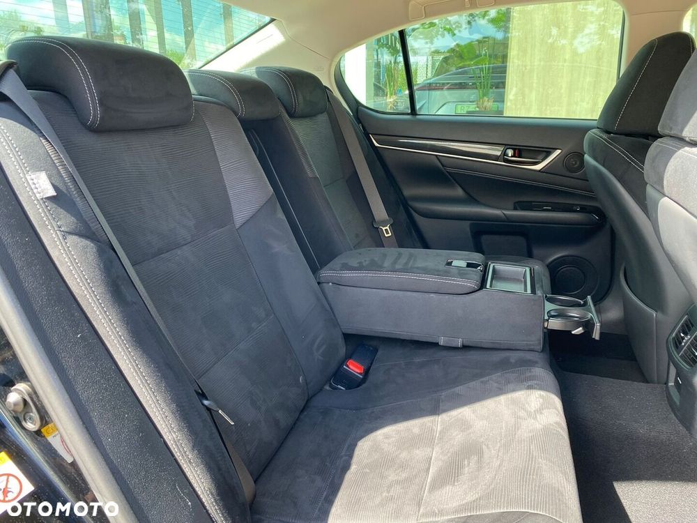 Lexus GS - 23