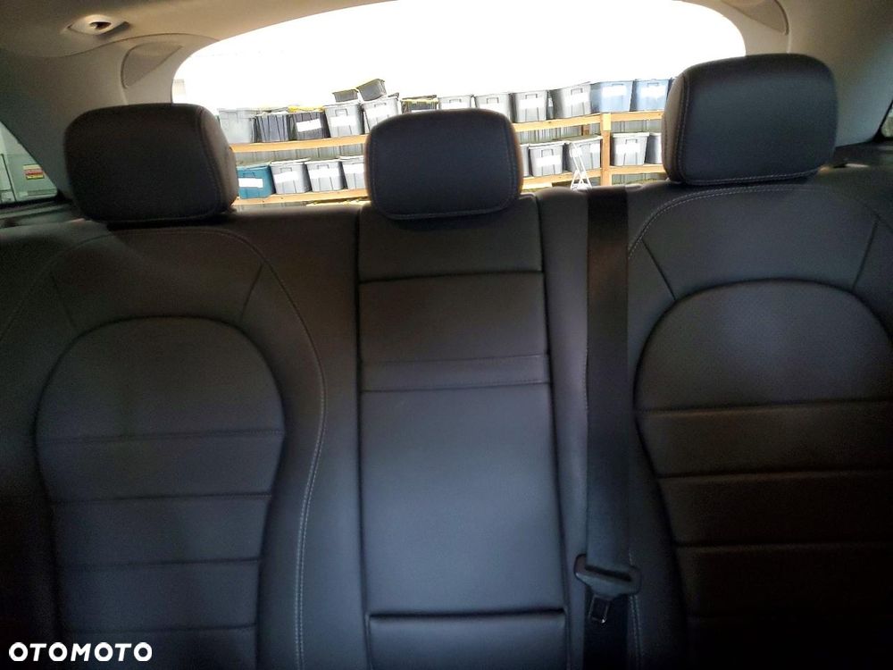 Mercedes-Benz GLC 300 4Matic 9G-TRONIC - 9