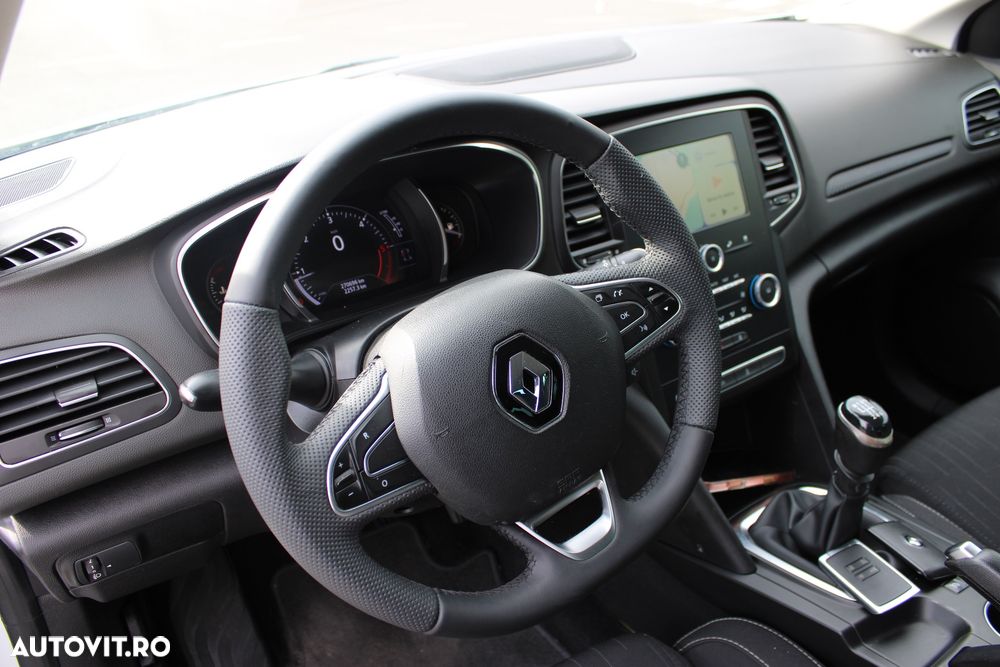 Renault Megane BLUE dCi Limited - 25