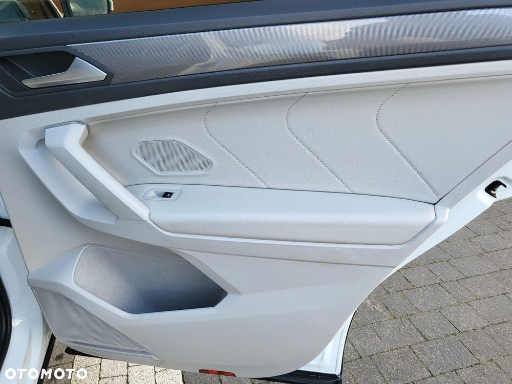 Volkswagen Tiguan Allspace - 14