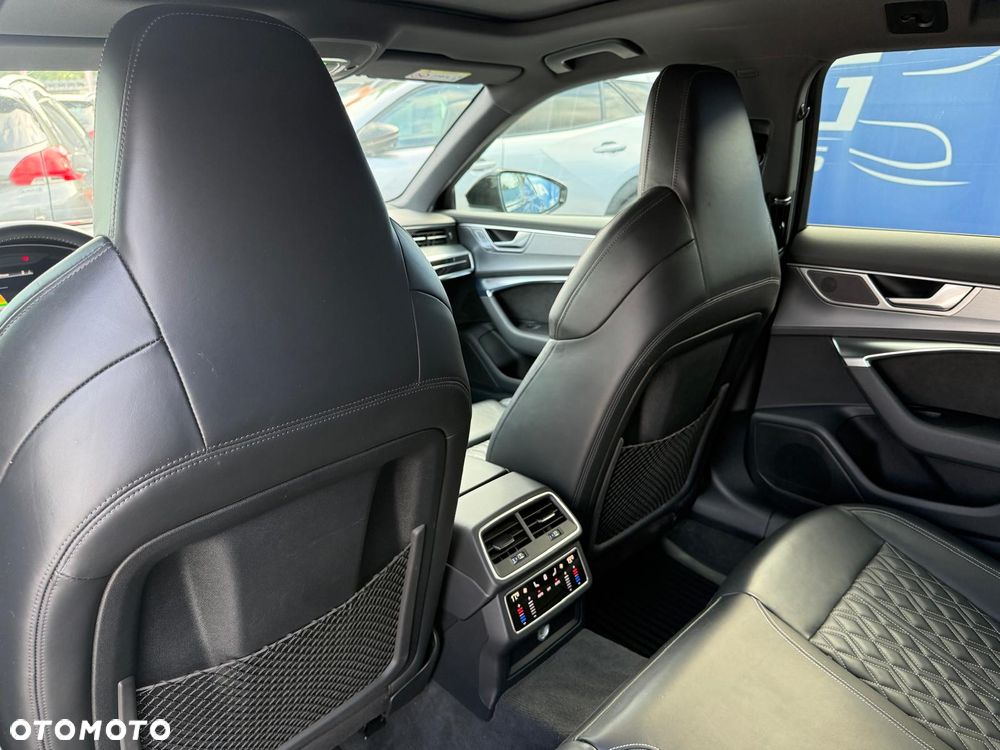 Audi A6 Avant 55 TFSI e quattro S tronic S line - 14