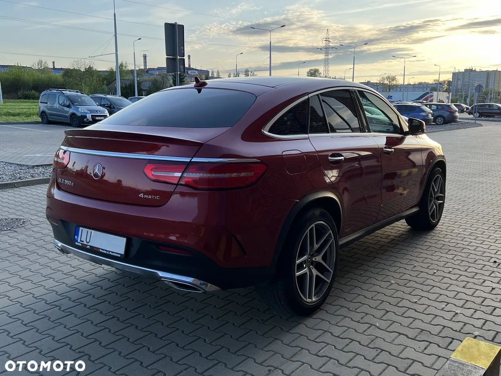 Mercedes-Benz GLE 350 d Coupe 4Matic 9G-TRONIC AMG Line - 11