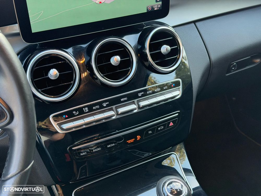 Mercedes-Benz C 180 d Station Exclusive - 27