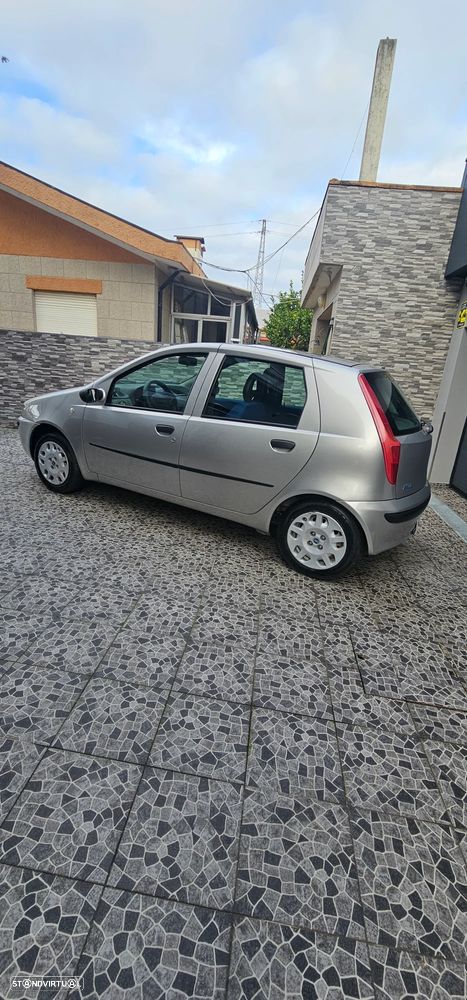 Fiat Punto 1.2 8V Active - 4