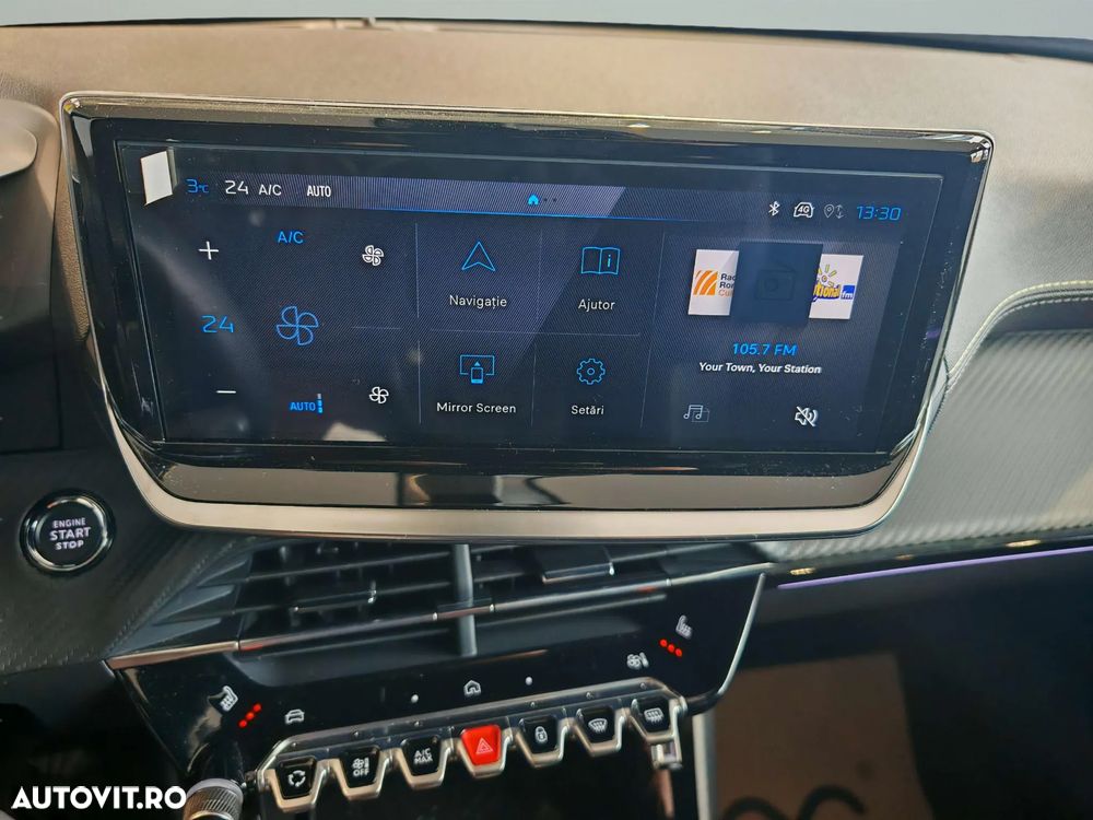 Peugeot 2008 1.2L e-DCS6 MHEV GT - 32