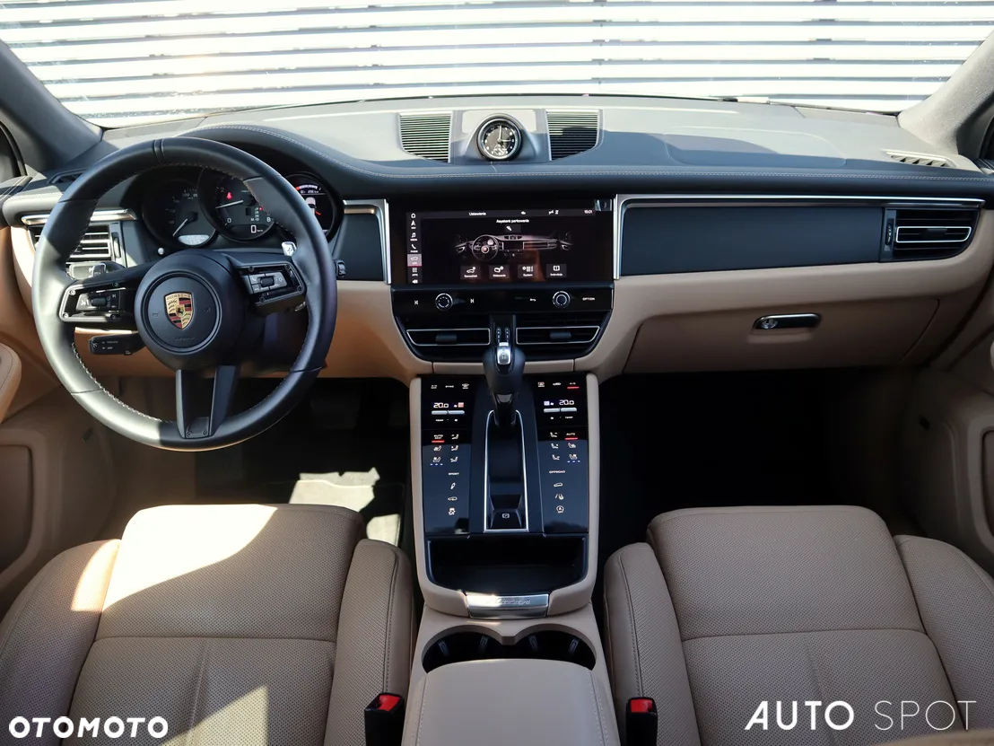 Porsche Macan Standard - 19