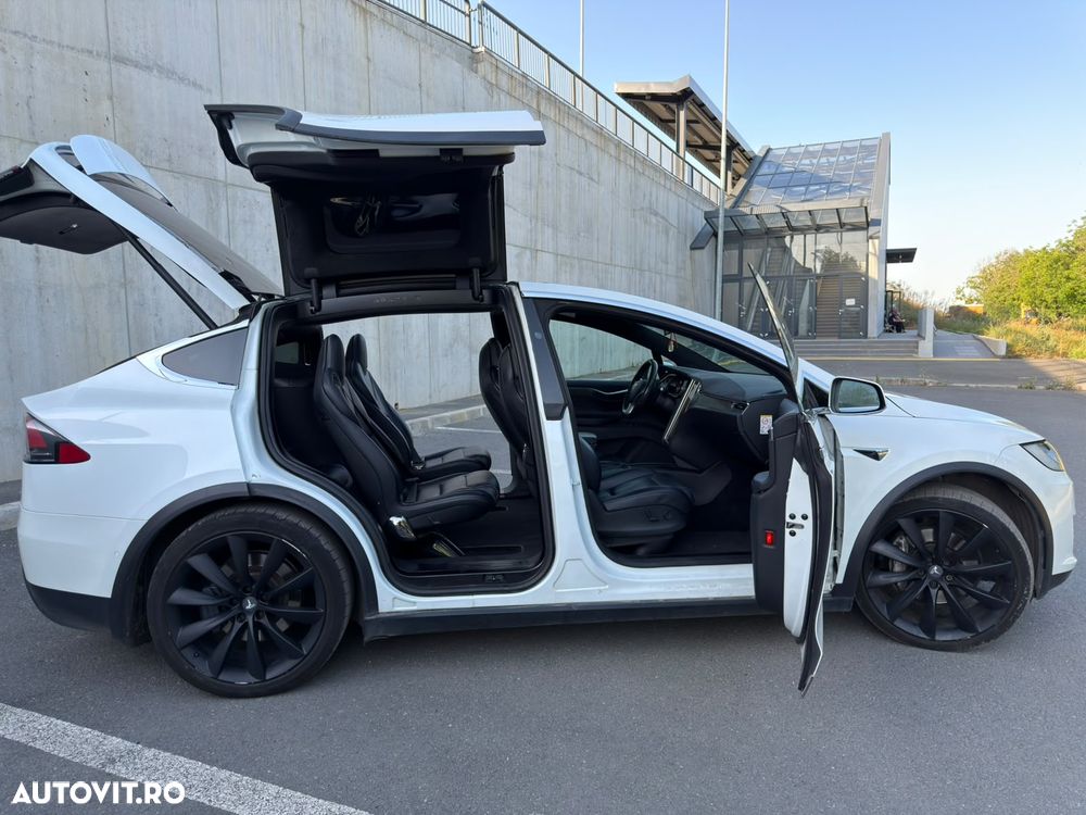 TESLA Model X 2017 — imagine 6