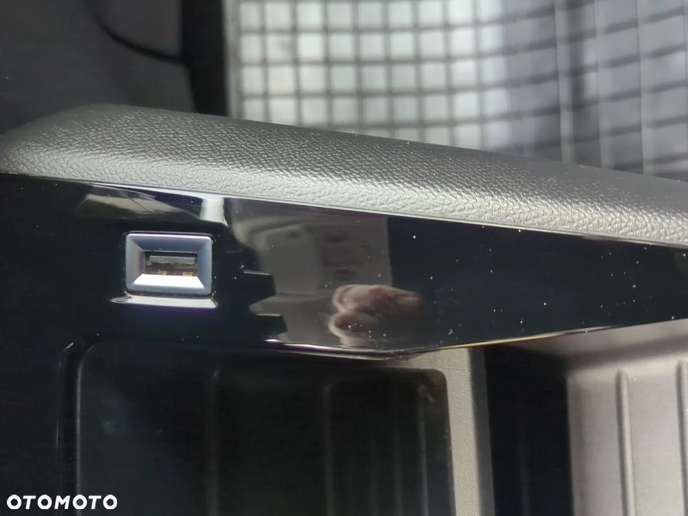 Peugeot 208 1.2 PureTech Active Pack S&S - 25