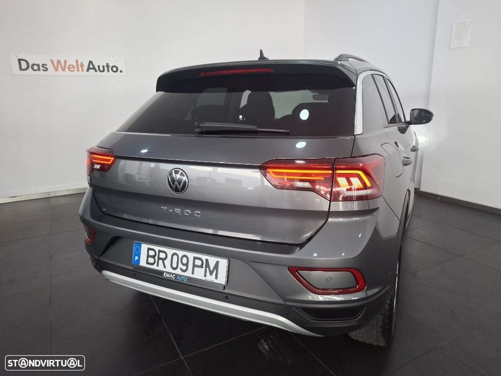VW T-Roc 1.0 TSI Urban - 8